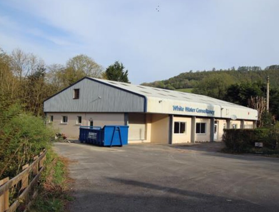 Bronwydd Arms, Carmarthen for sale Building Photo- Image 1 of 1
