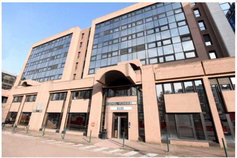 Office in Lyon for lease Building Photo- Image 1 of 6