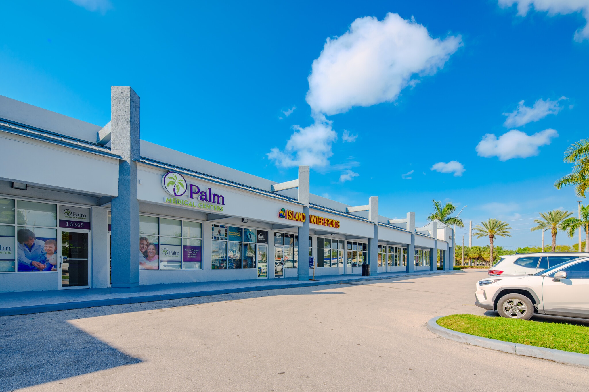 16215-16295 Biscayne Blvd, North Miami Beach, FL for lease Building Photo- Image 1 of 6