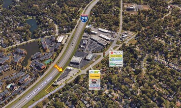 7751 NW Prairie View Rd, Kansas City, MO for lease Building Photo- Image 2 of 4