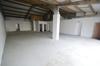 61 Vicarage St, Barnstaple for lease Interior Photo- Image 2 of 2