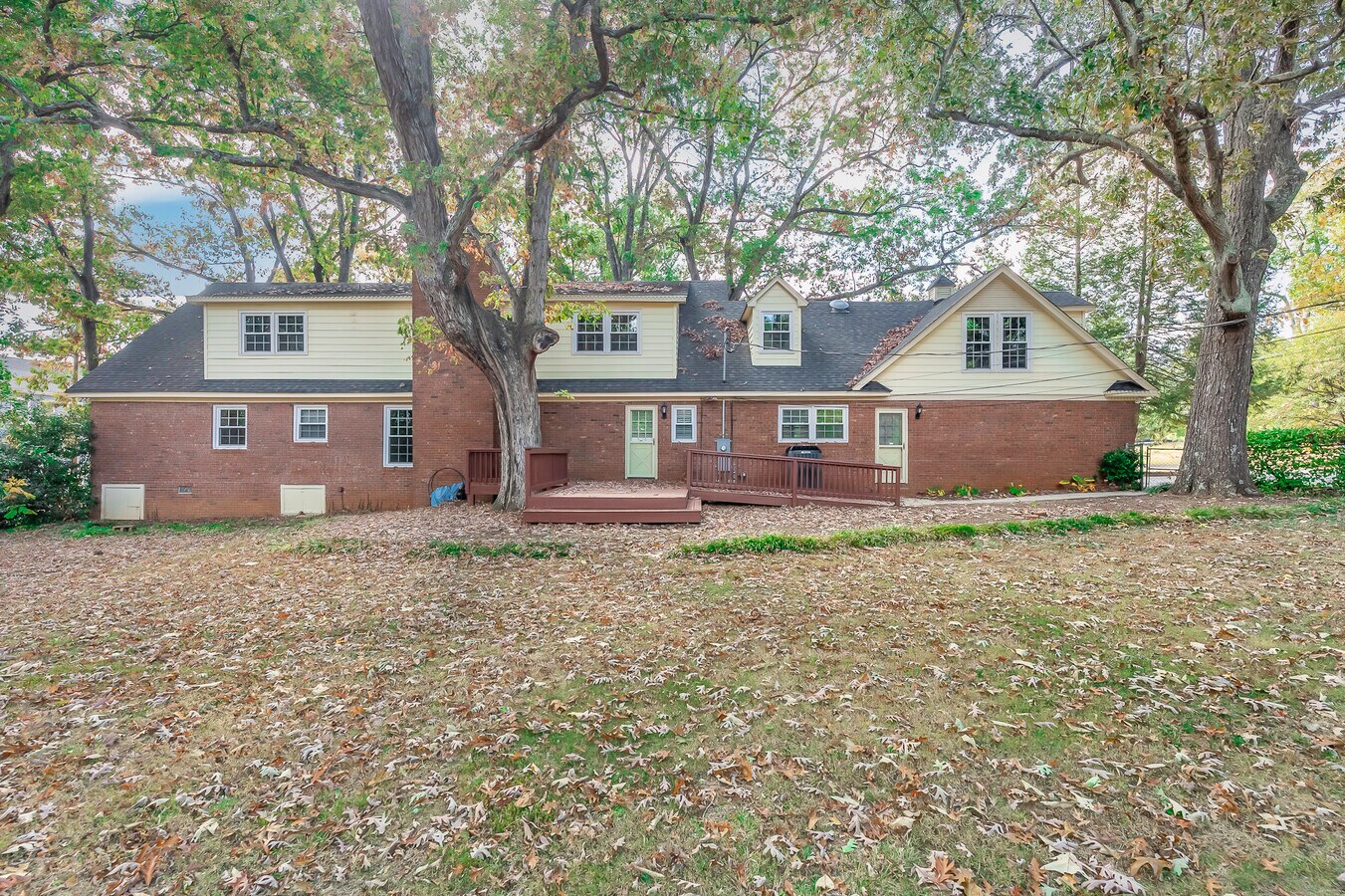 9 Roper Mountain Road Ext, Greenville, SC 29615