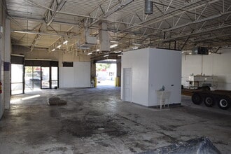 1015 W Evans Ave, Denver, CO for lease Interior Photo- Image 2 of 6
