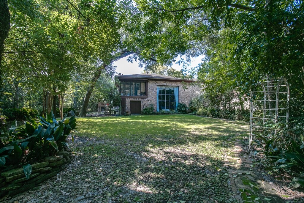 9130 Pecos St, Houston, TX 77055