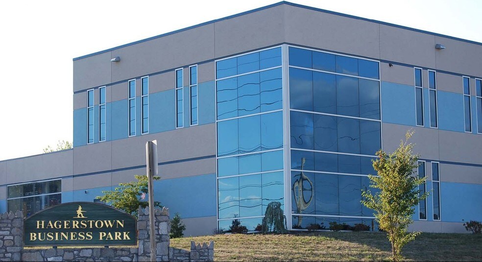 900 Sweeney Rd, Hagerstown, MD for sale - Primary Photo - Image 1 of 1