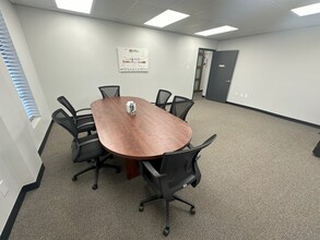 4925 Davis Blvd, Fort Worth, TX for lease Interior Photo- Image 2 of 2