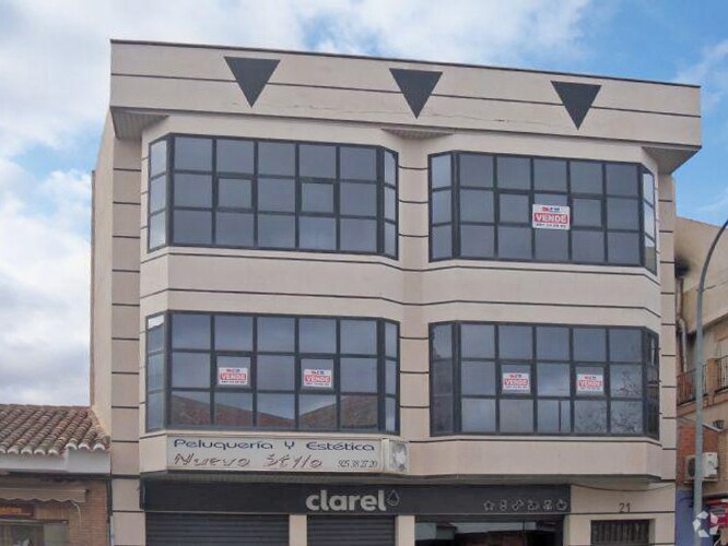 Office in Sonseca, Toledo for sale Primary Photo- Image 1 of 6