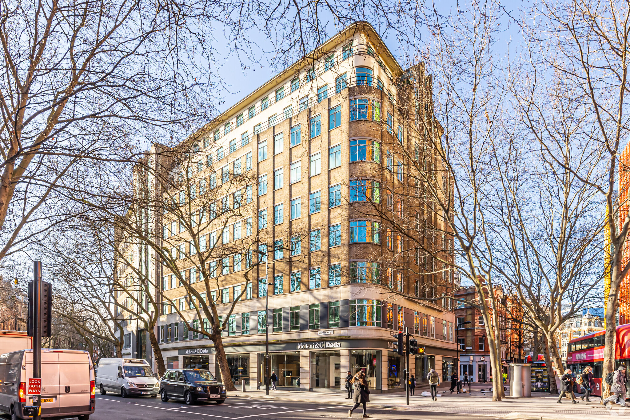 189 Shaftesbury Ave, London for lease Primary Photo- Image 1 of 19