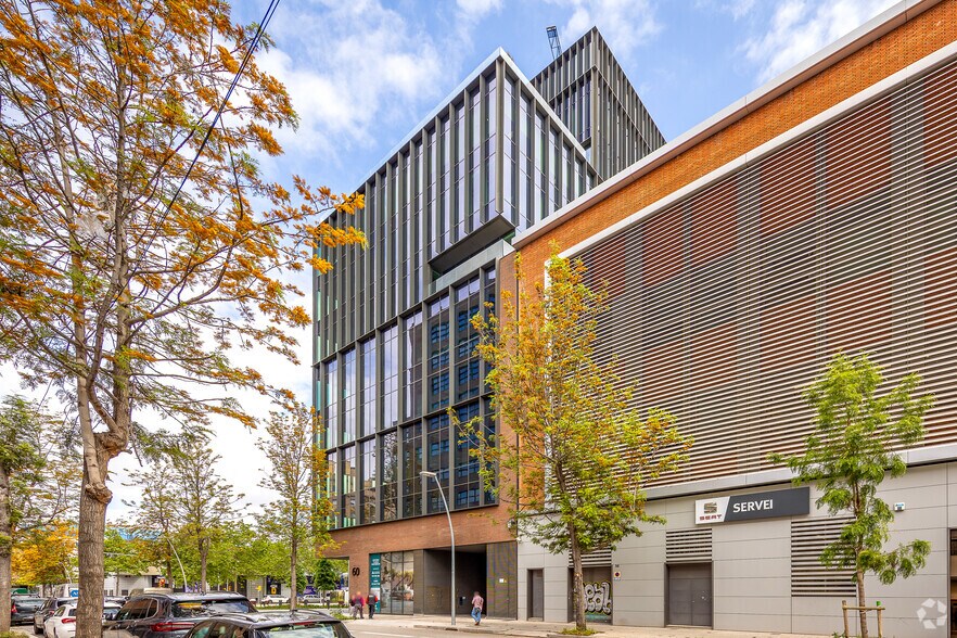 Carrer De Badajoz, 58-64, Barcelona, Barcelona for lease - Building Photo - Image 3 of 6