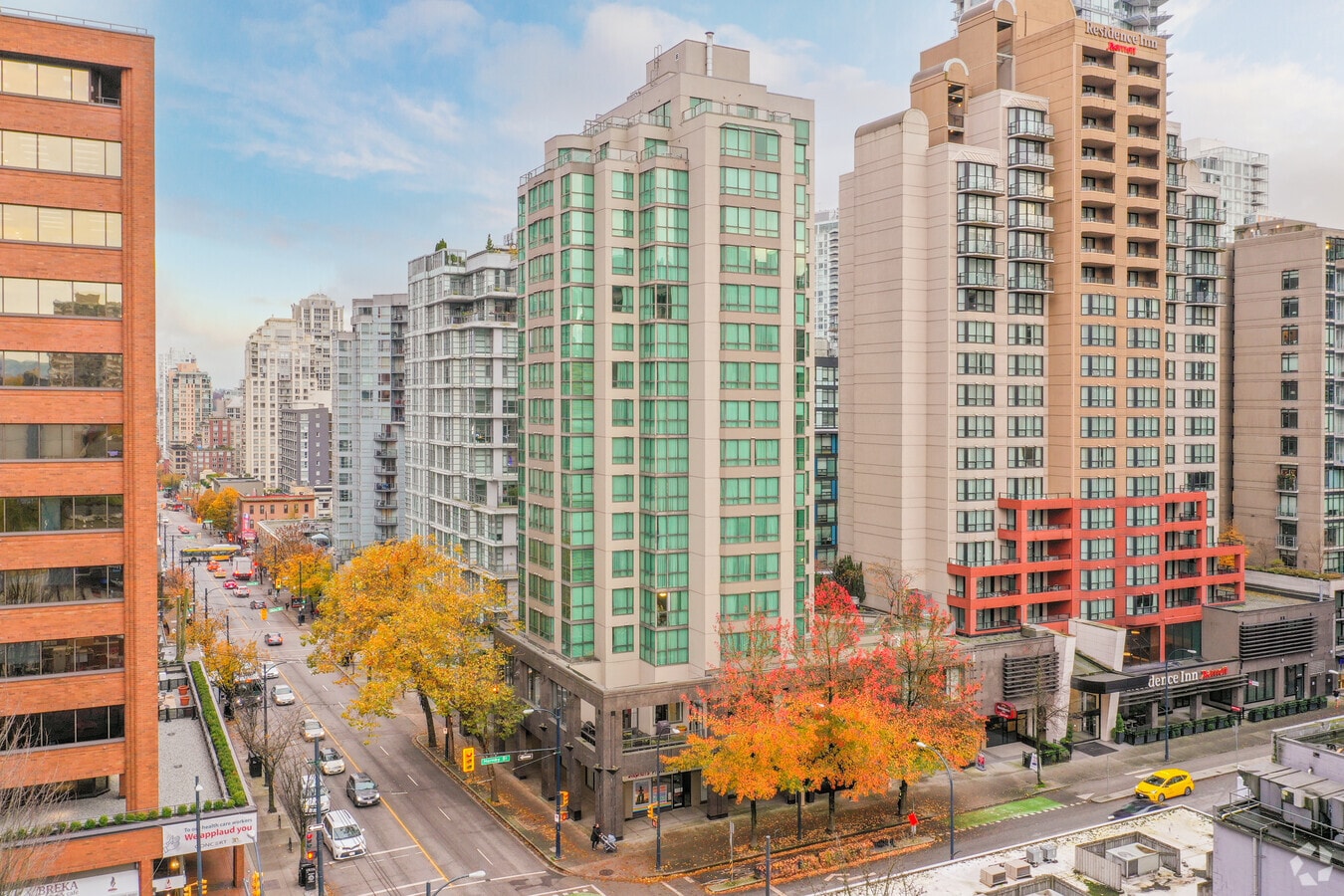 1200 Hornby St, Vancouver, BC V6Z 1W2