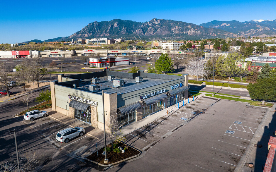 1783-1785 E Cheyenne Mountain Blvd, Colorado Springs, CO for lease - Building Photo - Image 3 of 14