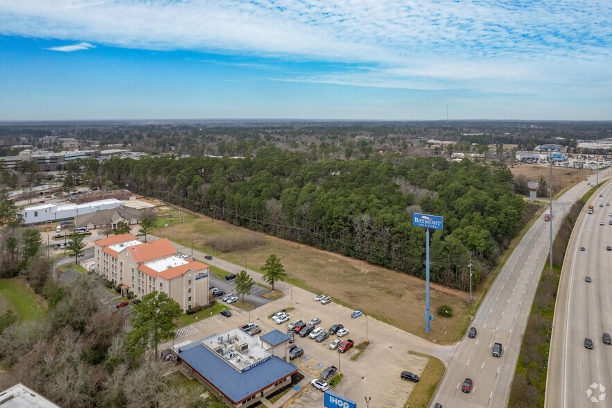 1234 I-45 S Rd, Conroe, TX for sale - Building Photo - Image 3 of 9