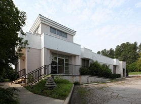 3613 Haworth Dr, Raleigh NC - Parking Garage