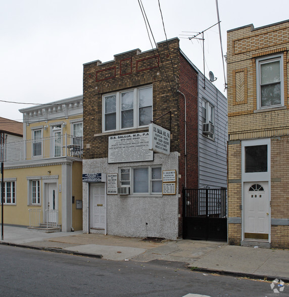 230 Jefferson St, Newark, NJ for sale - Building Photo - Image 2 of 2