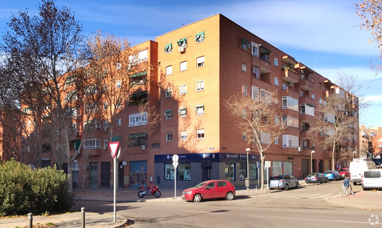 Avenida de Pablo Neruda, 114 A, Madrid, Madrid for sale Primary Photo- Image 1 of 1