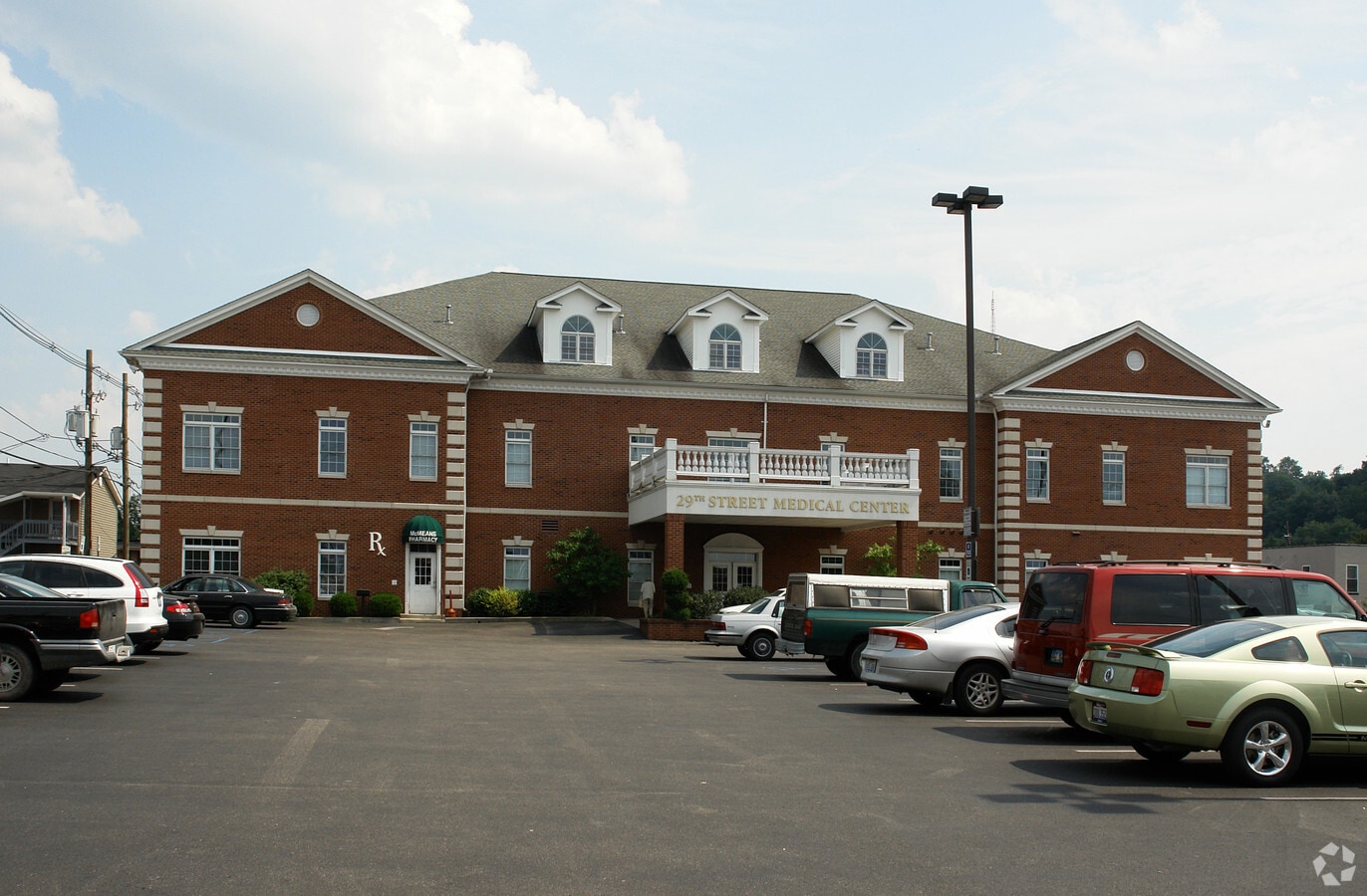 336 29th St, Ashland, KY 41101