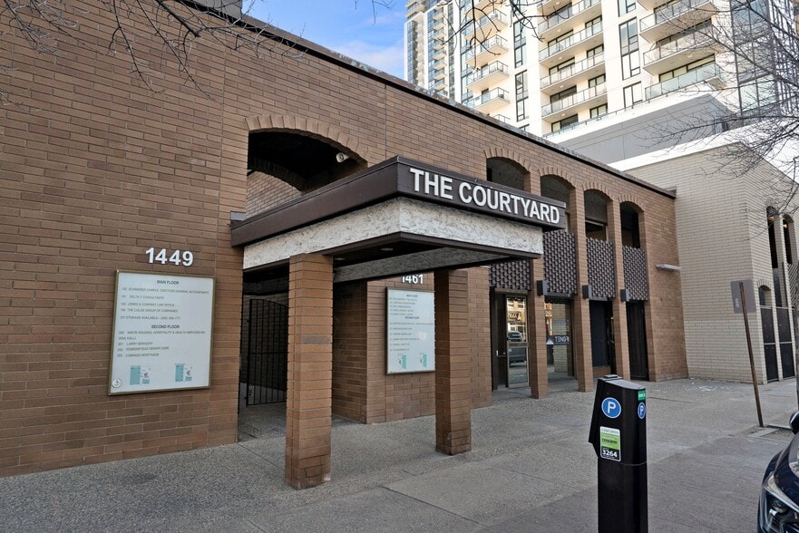 1461 St. Paul St, Kelowna, BC for lease - Primary Photo - Image 1 of 16