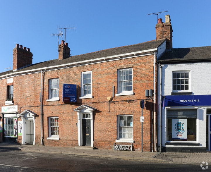 29-29A Henley St, Stratford Upon Avon for sale - Primary Photo - Image 1 of 1