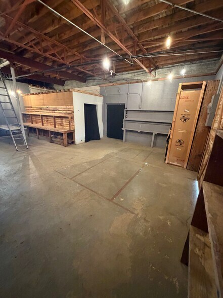 105 S Main St, Quitman, TX for sale - Interior Photo - Image 3 of 42