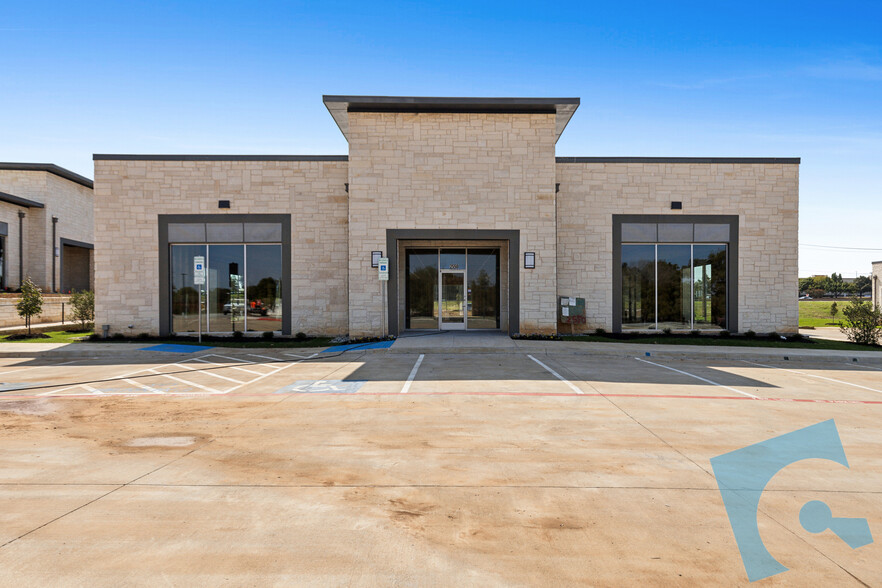 2550 E State Highway 114, Southlake, TX for lease - Building Photo - Image 1 of 12