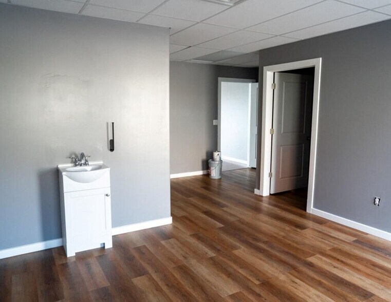 863 E Saint George Blvd, St George, UT for lease - Building Photo - Image 3 of 6