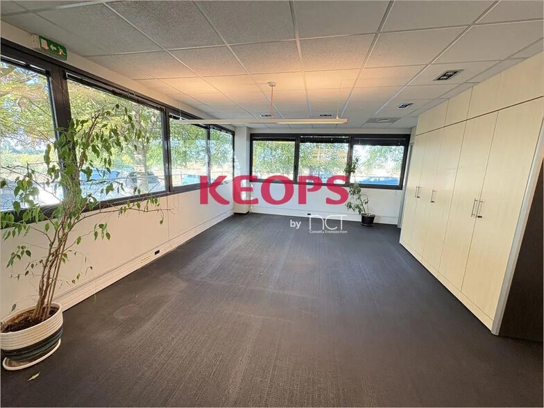 Office in Quint-Fonsegrives for lease - Interior Photo - Image 3 of 10