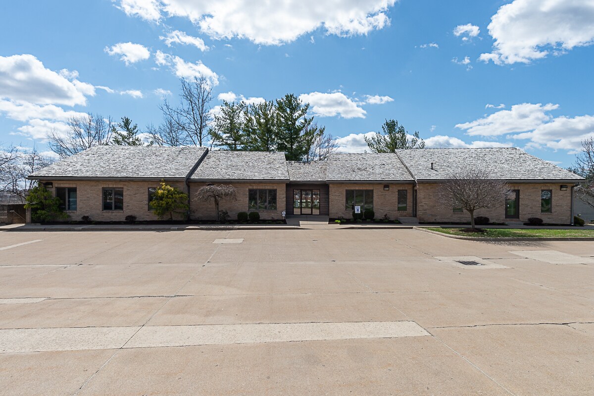 1221 S Trimble Rd, Mansfield, OH for sale Building Photo- Image 1 of 1
