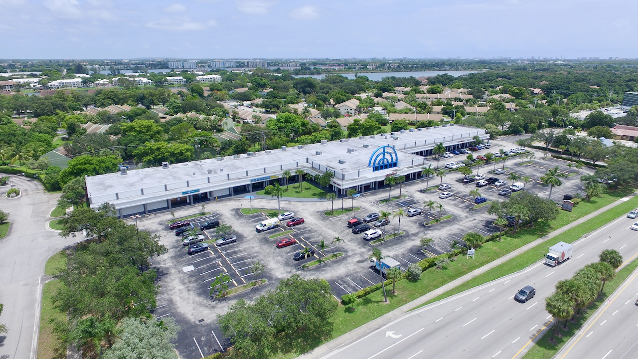 2901 W Oakland Park Blvd, Oakland Park, FL 33311 - The Shoppes Of ...