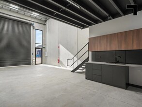 30 Willandra Drive, Epping for lease Interior Photo- Image 2 of 4