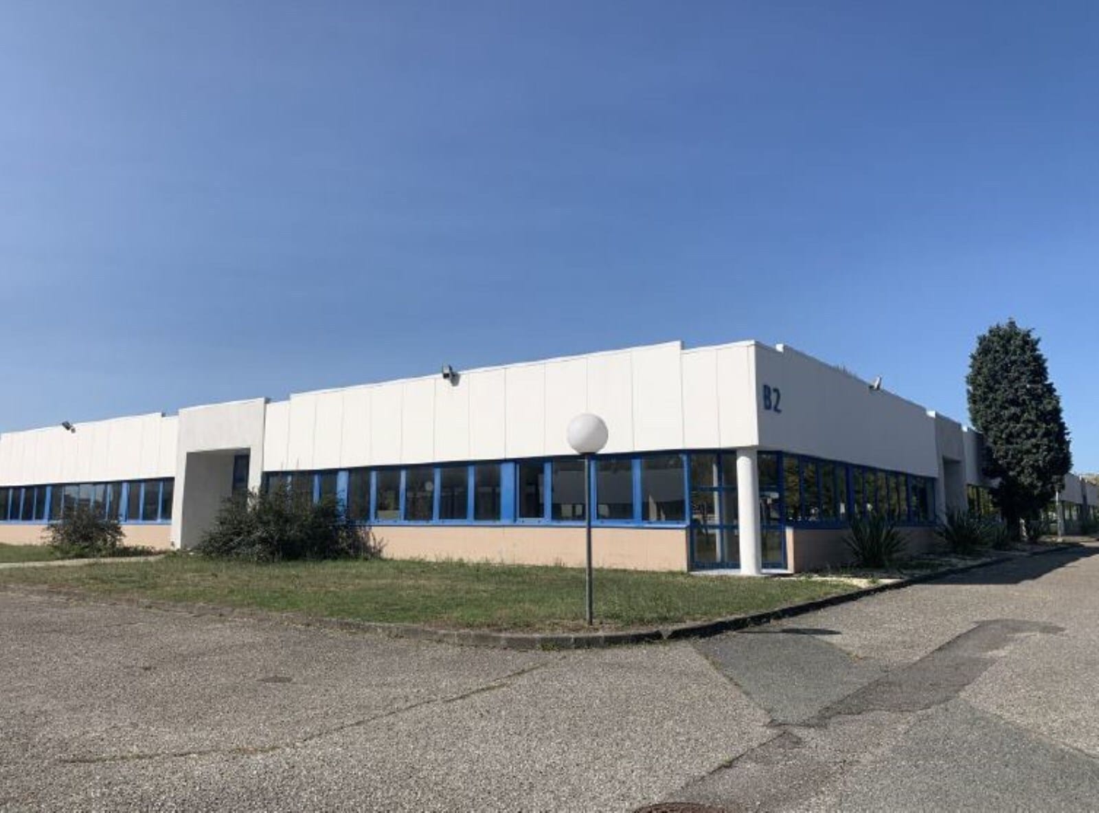 Office in Mérignac for lease Building Photo- Image 1 of 7