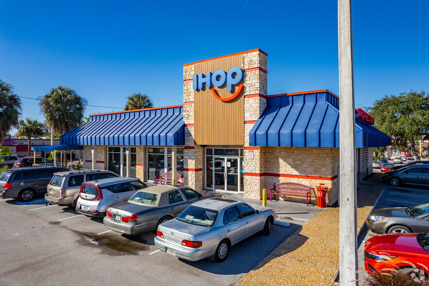 30190-30218 US Hwy 19 N, Clearwater, FL for lease - Building Photo - Image 2 of 39