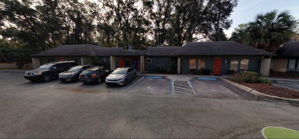 4001 W Newberry Rd, Gainesville, FL for lease - Building Photo - Image 2 of 10