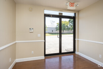 117 Southwest Dr, Spartanburg, SC for lease Interior Photo- Image 1 of 12