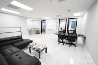 5310 NW 33rd Ave, Fort Lauderdale, FL for lease Building Photo- Image 1 of 22