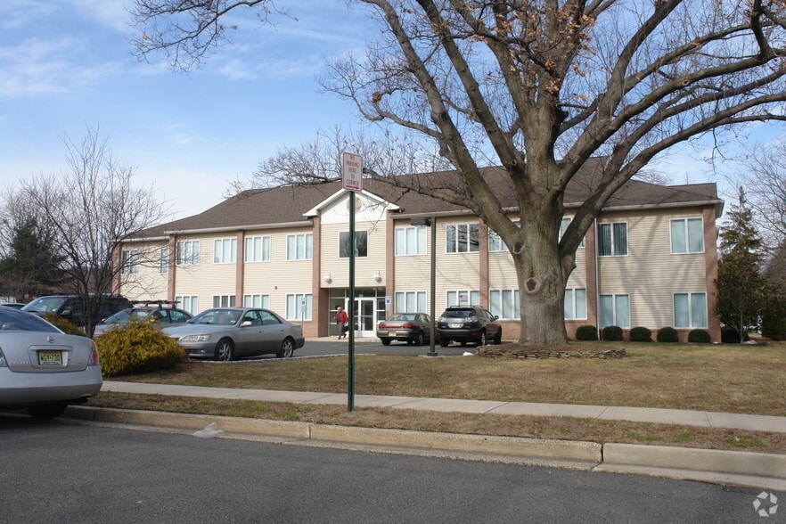 559 Union Ave, Middlesex, NJ 08846