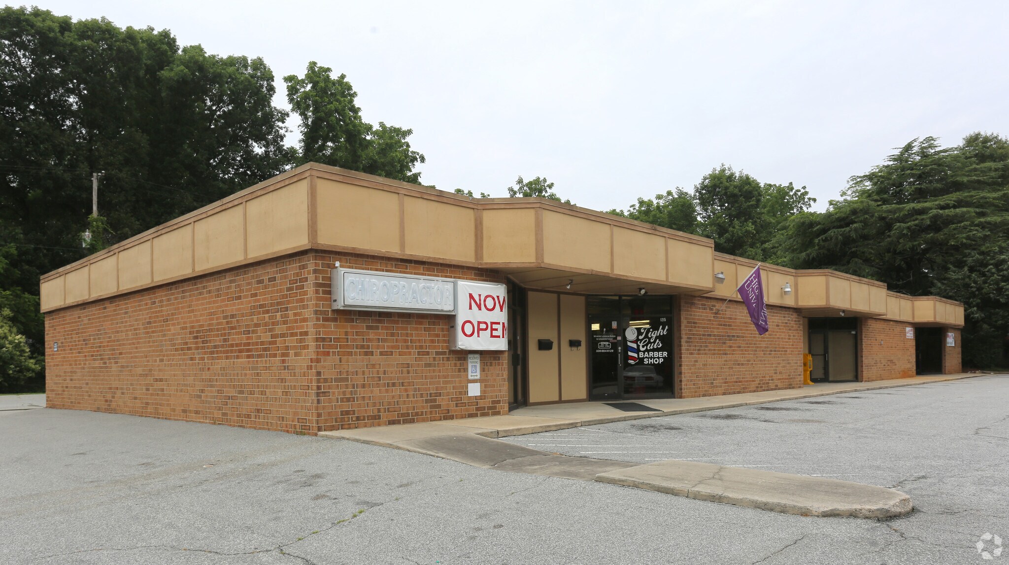 1215-1223 Greensboro Rd, High Point, NC for sale Primary Photo- Image 1 of 1