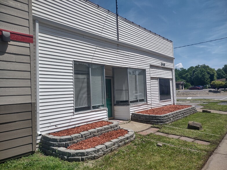 310 E Ganson St, Jackson, MI for sale - Building Photo - Image 1 of 1