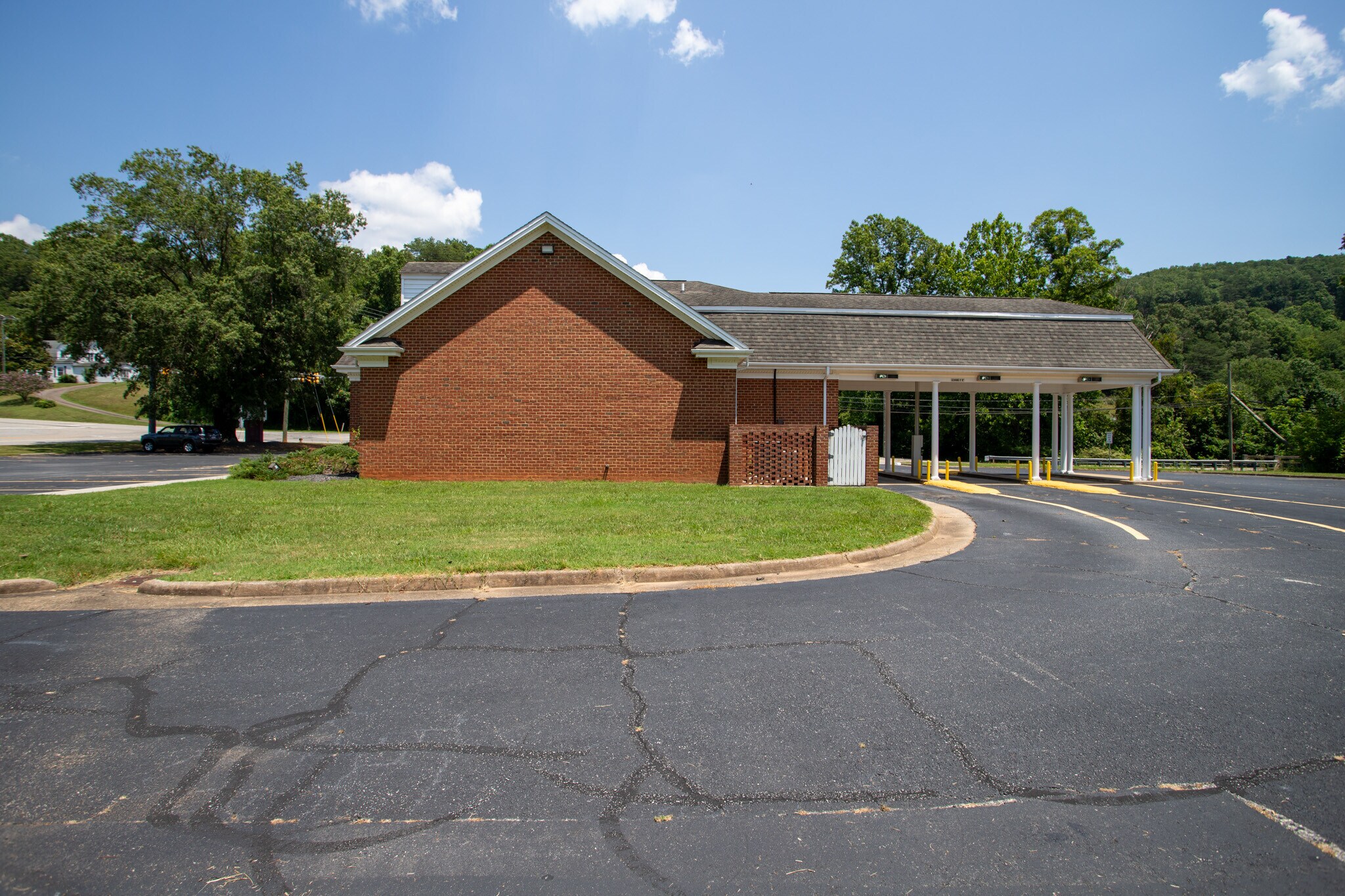 4259 Appalachian Dr, Fieldale, VA 24089 Flex for Lease