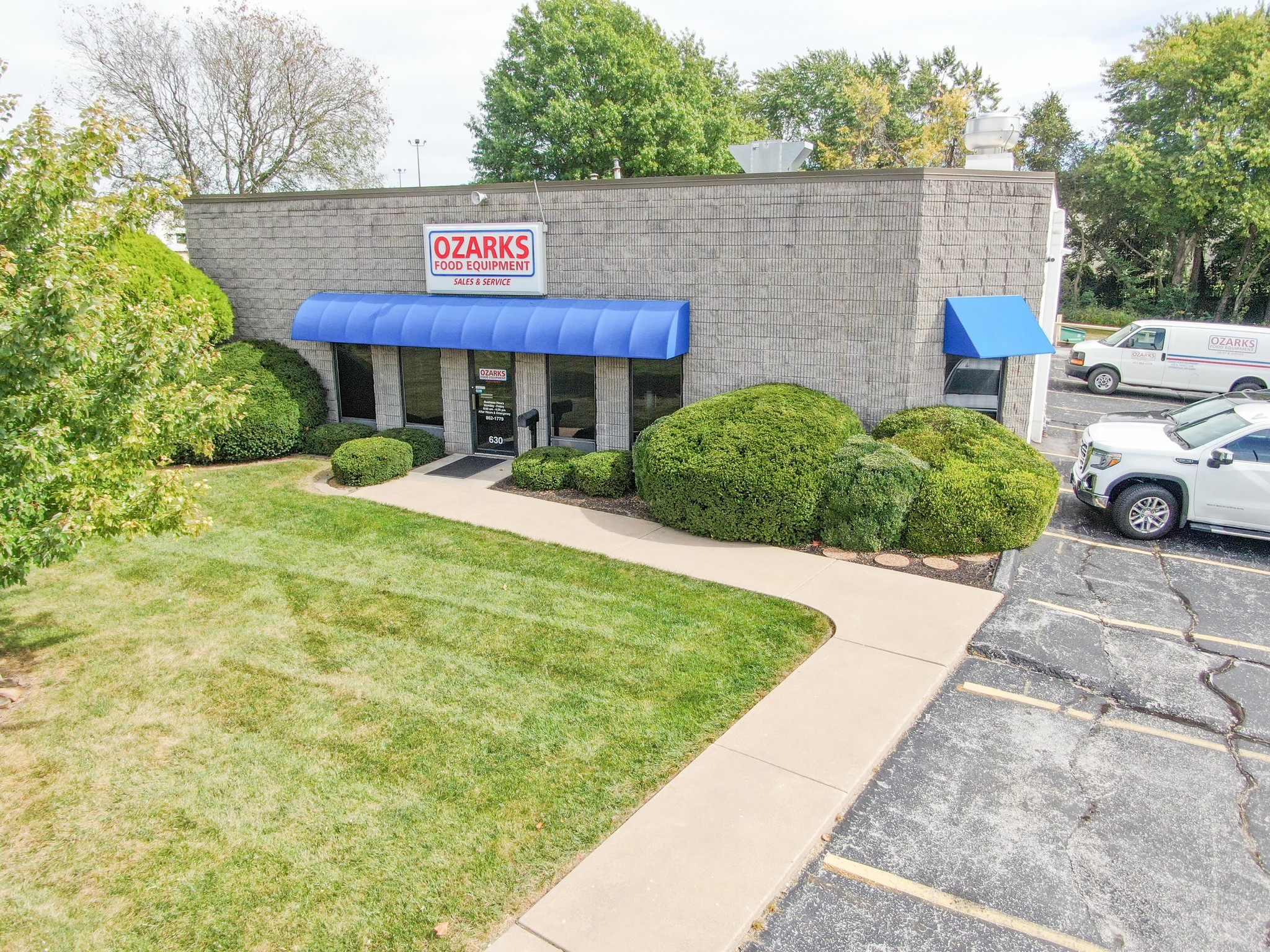 630 N Prince Ln, Springfield, MO for sale Building Photo- Image 1 of 1