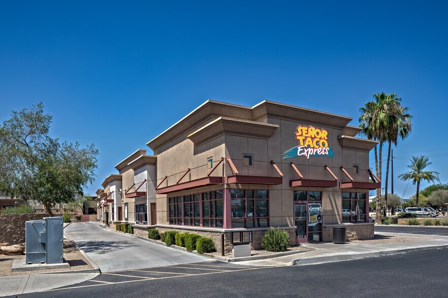 2070 N Dobson Rd, Chandler, AZ for sale - Building Photo - Image 3 of 5