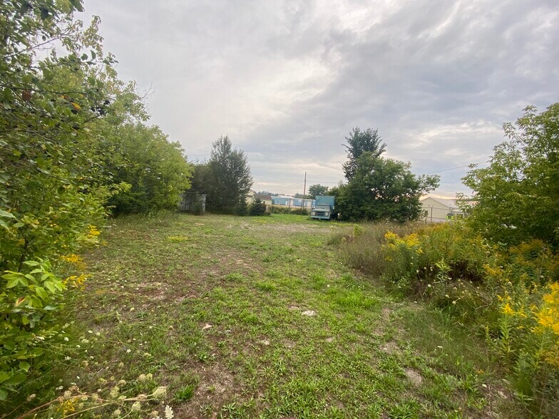 519 Ridge, Sault Sainte Marie, MI 49783 Cleary's Warehouse