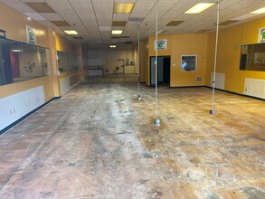 508 NW 10 Th St, Conover, NC for lease Interior Photo- Image 1 of 2