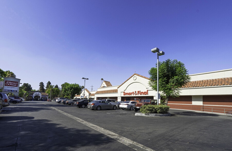 3607-3629 S Vermont Ave, Los Angeles, CA for lease - Building Photo - Image 2 of 17