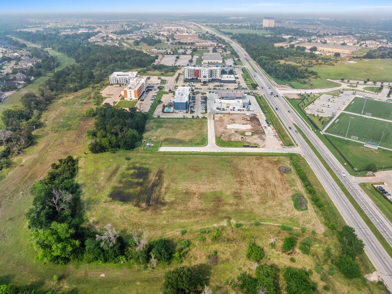 University Dr E, College Station, TX for sale - Aerial - Image 2 of 6