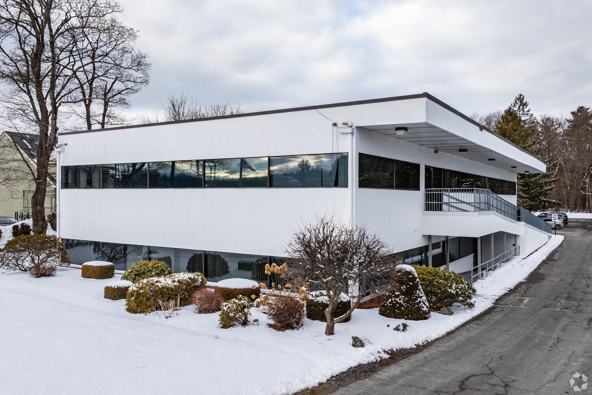 397 E Central St, Franklin, MA for lease Building Photo- Image 1 of 8