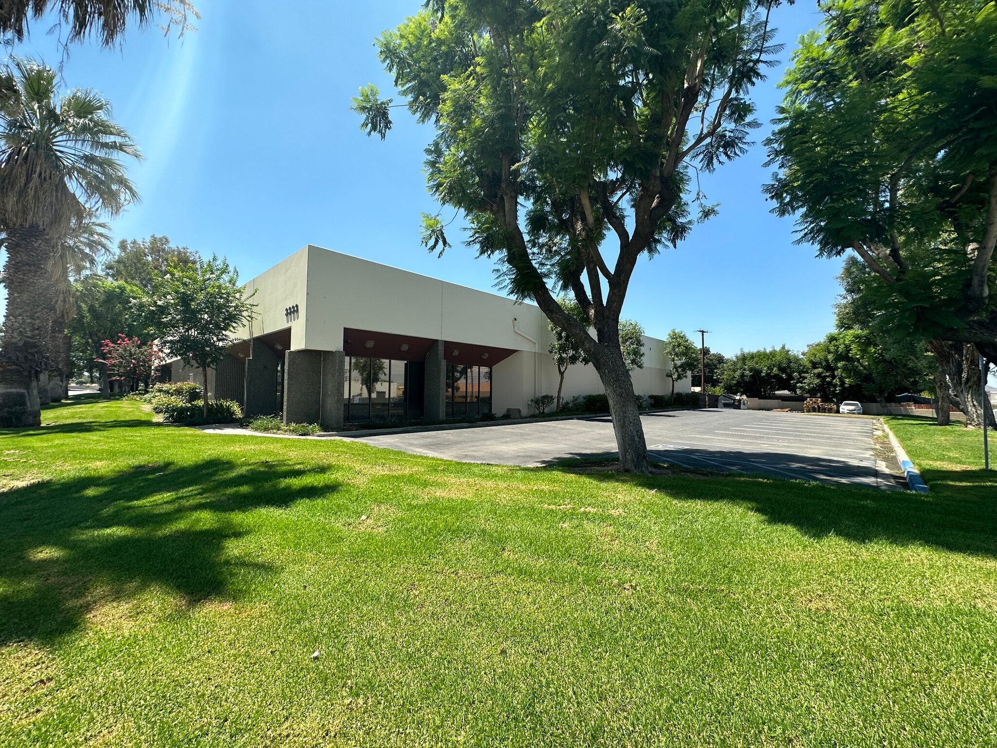 3333-3343 Durahart St, Riverside, CA for lease Building Photo- Image 1 of 9