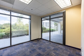 1600 SW 80th Ter, Plantation, FL for lease Interior Photo- Image 2 of 2