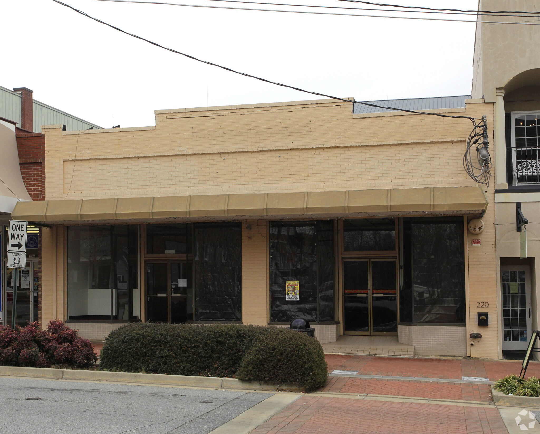 210 E Main St, Canton, GA for sale Primary Photo- Image 1 of 1