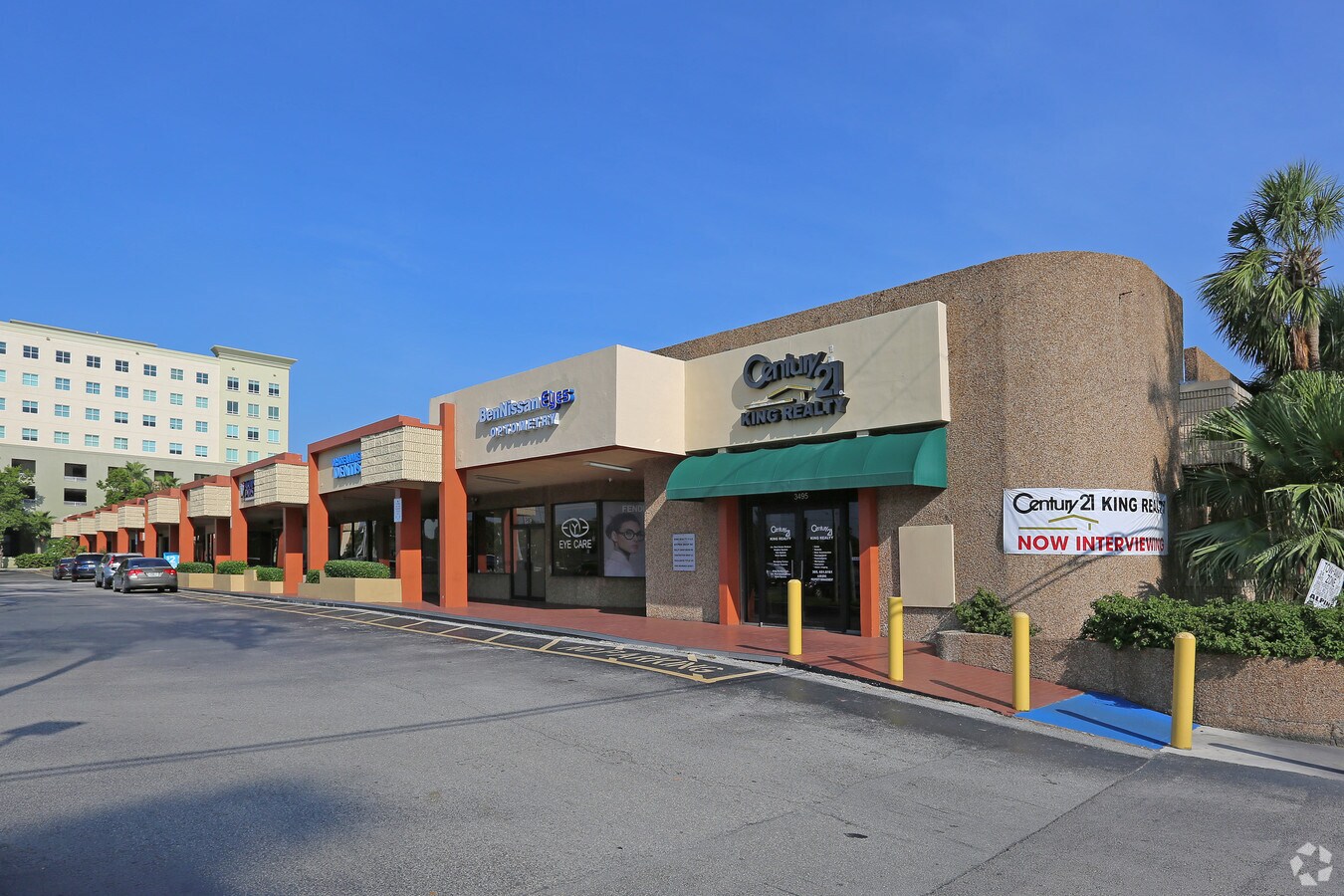 34053495 NE 163rd St, North Miami Beach, FL 33160 Century 21 King