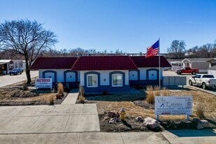 More details for 6363 Grover St, Omaha, NE - Coworking for Lease